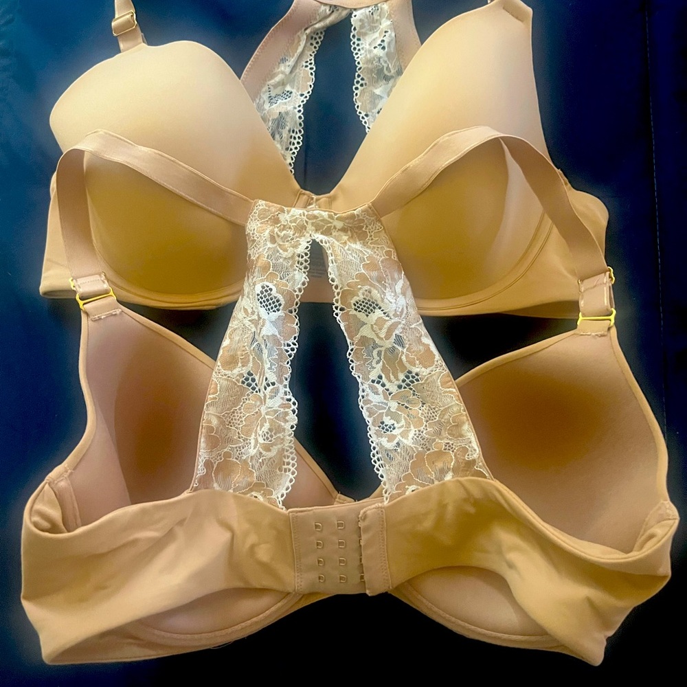 Soma embraceable lace racer back bra Lot 38DD